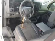 ✅ 2017 Nissan NV Cargo SV • VIN: 1N6BF0LY0HN805095 • Lot: 53978975. Wystawiony na Copart z przebiegiem 131 896 mil. Bezpłatny archiwum sprzedaży aukcyjnych z USA i szczegółowy raport historii pojazdu na DreamBid. Zdjęcie 8.