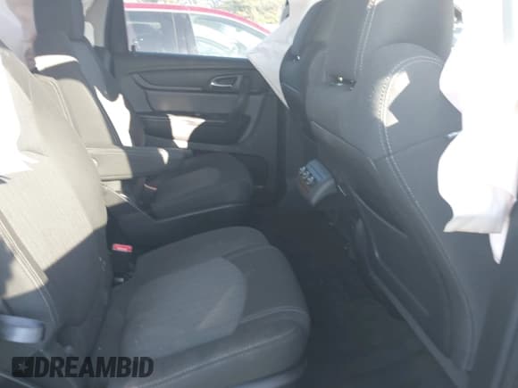 ✅ 2017 Chevrolet Traverse LT • VIN: 1GNKVGKD1HJ318628 • Lot: 43429318. Wystawiony na IAAI z przebiegiem 133 441 mil. Bezpłatny archiwum sprzedaży aukcyjnych z USA i szczegółowy raport historii pojazdu na DreamBid. Zdjęcie 8.