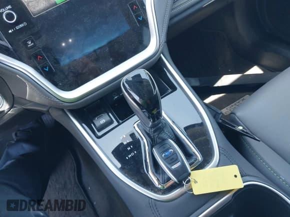 ✅ 2023 Subaru Outback Onyx • VIN: 4S4BTAJC2P3151747 • Lot: 42533710. Wystawiony na IAAI z przebiegiem 18 483 mil. Bezpłatny archiwum sprzedaży aukcyjnych z USA i szczegółowy raport historii pojazdu na DreamBid. Zdjęcie 11.