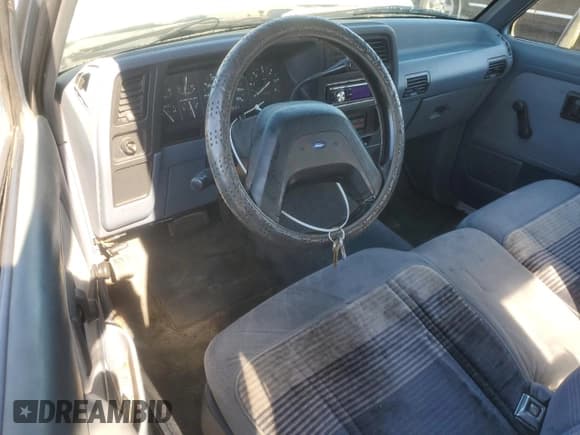 ✅ 1991 Ford Ranger • VIN: 1FTCR15T2MPA60161 • Lot: 71720325. Listed on Copart with 17,742 mi. Free auction sales archive from the USA and detailed vehicle history report at DreamBid. Image 8.