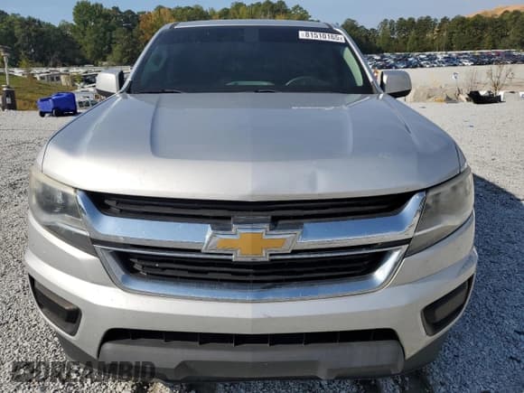 ✅ 2018 Chevrolet Colorado 2WD Work Truck • VIN: 1GCGSBEA4J1269281 • Lot: 81510165. Wystawiony na Copart z przebiegiem 126 379 mil. Bezpłatny archiwum sprzedaży aukcyjnych z USA i szczegółowy raport historii pojazdu na DreamBid. Zdjęcie 5.
