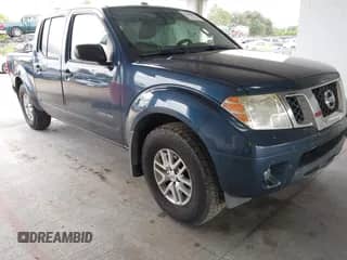 2015 Nissan Frontier SV z VIN 1N6AD0FV1FN742136, wystawiony jako IAAI lot #43330683 z przebiegiem 130 630 mil mil oraz . Historia ofert i sprzedaży dostępna na DreamBid. Obrazek 1.