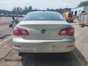 ✅ 2012 Volkswagen CC Lux Limited Edition • VIN: WVWHN7AN5CE508284 • Лот: 42901111. Опубликован ранее на IAAI с пробегом Не указан. Бесплатный доступ к архиву аукционных продаж из США и подробный отчёт об истории автомобиля на DreamBid. Изображение 17.