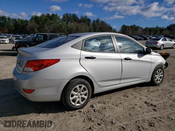 ✅ 2012 Hyundai Accent GLS • VIN: KMHCT4AE0CU030923 • Лот: 79672044. Опубликован ранее на Copart с пробегом 132 391 миль. Бесплатный доступ к архиву аукционных продаж из США и подробный отчёт об истории автомобиля на DreamBid. Изображение 3.