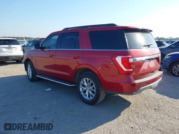 ✅ 2021 Ford Expedition XLT • VIN: 1FMJU1HT9MEA02105 • Lot: 43360297. Listed on IAAI with 81,063 mi. Free auction sales archive from the USA and detailed vehicle history report at DreamBid. Image 3.