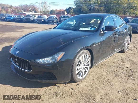 ✅ 2014 Maserati Ghibli S Q4 • VIN: ZAM57RTA6E1086518 • Lot: 43533013. Listed on IAAI with 69,358 mi. Free auction sales archive from the USA and detailed vehicle history report at DreamBid. Image 19.