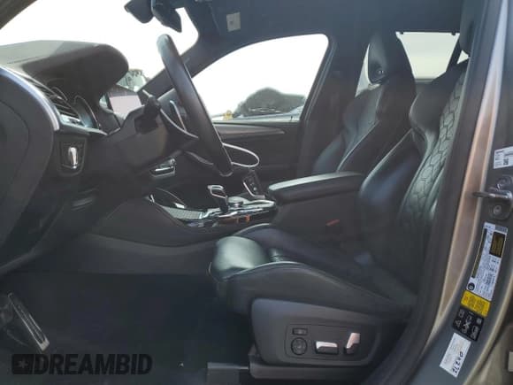 ✅ 2020 BMW X3 M • VIN: 5YMTS0C03LLT10284 • Lot: 57471275. Wystawiony na Copart z przebiegiem 36 563 mil. Bezpłatny archiwum sprzedaży aukcyjnych z USA i szczegółowy raport historii pojazdu na DreamBid. Zdjęcie 7.