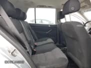 ✅ 2005 Volkswagen Golf GLS • VIN: 9BWGL61J354032978 • Lot: 84434675. Listed on Copart with 142,771 mi. Free auction sales archive from the USA and detailed vehicle history report at DreamBid. Image 10.