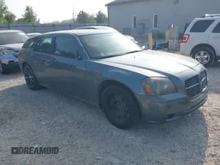 ✅ 2005 Dodge Magnum SE • VIN: 2D4FV48T05H531237 • Lot: 42701272. Wystawiony na IAAI z przebiegiem 231 885 mil. Bezpłatny archiwum sprzedaży aukcyjnych z USA i szczegółowy raport historii pojazdu na DreamBid. Zdjęcie 1.