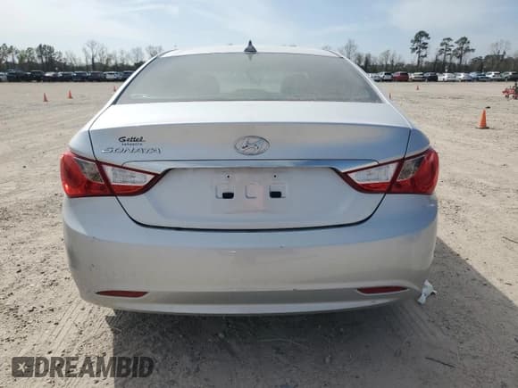 ✅ 2013 Hyundai Sonata GL • VIN: 5NPEB4AC3DH520976 • Лот: 49156895. Опубликован ранее на Copart с пробегом 66 807 миль. Бесплатный доступ к архиву аукционных продаж из США и подробный отчёт об истории автомобиля на DreamBid. Изображение 6.