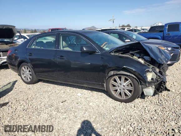 ✅ 2005 Toyota Avalon XLS • VIN: 4T1BK36B75U017998 • Lot: 81663055. Listed on Copart with 138,131 mi. Free auction sales archive from the USA and detailed vehicle history report at DreamBid. Image 4.