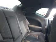 ✅ 2018 Dodge Challenger SXT • VIN: 2C3CDZAG6JH215207 • Lot: 43066479. Wystawiony na IAAI z przebiegiem 150 986 mil. Bezpłatny archiwum sprzedaży aukcyjnych z USA i szczegółowy raport historii pojazdu na DreamBid. Zdjęcie 8.