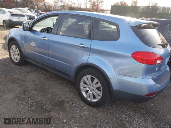 ✅ 2011 Subaru Tribeca Premium • VIN: 4S4WX9FD3B4401005 • Lot: 43703995. Wystawiony na IAAI z przebiegiem Nie podano. Bezpłatny archiwum sprzedaży aukcyjnych z USA i szczegółowy raport historii pojazdu na DreamBid. Zdjęcie 3.