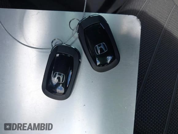 ✅ 2025 Honda CR-V Sport • VIN: 7FARS6H58SE112820 • Lot: 43290272. Wystawiony na IAAI z przebiegiem 2 496 mil. Bezpłatny archiwum sprzedaży aukcyjnych z USA i szczegółowy raport historii pojazdu na DreamBid. Zdjęcie 11.