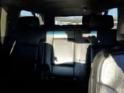 ✅ 2015 Chevrolet Suburban LT • VIN: 1GNSKJKC4FR606798 • Lot: 68689352. Wystawiony na Copart z przebiegiem 68 414 mil. Bezpłatny archiwum sprzedaży aukcyjnych z USA i szczegółowy raport historii pojazdu na DreamBid. Zdjęcie 10.