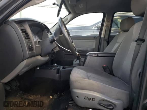 2008 Dodge Dakota SLT with VIN 1D7HE48N58S536752, listed as a Copart auction lot 79686974 with 220,024 mi miles and Salvage title. Bid and sale history available at DreamBid. Image 7.