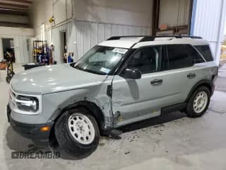 ✅ 2024 Ford Bronco Sport Heritage • VIN: 3FMCR9G6XRRE99965 • Lot: 85756065. Wystawiony na Copart z przebiegiem 8 834 mil. Bezpłatny archiwum sprzedaży aukcyjnych z USA i szczegółowy raport historii pojazdu na DreamBid. Zdjęcie 1.