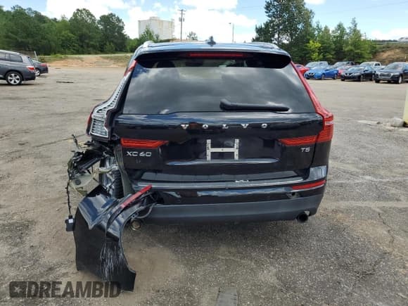 ✅ 2019 Volvo XC60 Momentum • VIN: LYV102DK2KB224422 • Lot: 61108435. Listed on Copart with 110,901 mi. Free auction sales archive from the USA and detailed vehicle history report at DreamBid. Image 6.