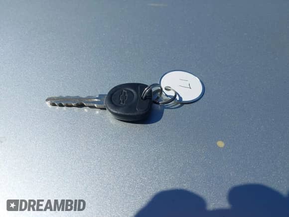 2013 Chevrolet Impala LS z VIN 2G1WF5E35D1265220, wystawiony jako IAAI lot #42559869 z przebiegiem 124 046 mil mil oraz . Historia ofert i sprzedaży dostępna na DreamBid. Obrazek 11.