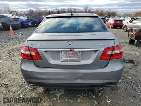 ✅ 2013 Mercedes-Benz E 350 Luxury • VIN: WDDHF2EB8DA675544 • Lot: 48018685. Listed on Copart with Not provided. Free auction sales archive from the USA and detailed vehicle history report at DreamBid. Image 6.