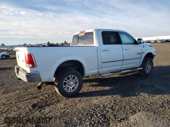 ✅ 2015 Ram 2500 Laramie • VIN: 3C6UR5FL8FG501848 • Lot: 87269845. Wystawiony na Copart z przebiegiem 142 155 mil. Bezpłatny archiwum sprzedaży aukcyjnych z USA i szczegółowy raport historii pojazdu na DreamBid. Zdjęcie 3.