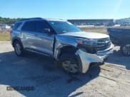 ✅ 2023 Ford Explorer XLT • VIN: 1FMSK7DH1PGA07984 • Lot: 43415114. Wystawiony na IAAI z przebiegiem 60 698 mil. Bezpłatny archiwum sprzedaży aukcyjnych z USA i szczegółowy raport historii pojazdu na DreamBid. Zdjęcie 1.