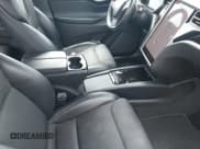 ✅ 2018 Tesla Model X 75D • VIN: 5YJXCBE25JF100156 • Лот: 42370888. Опубликован ранее на IAAI с пробегом 96 129 миль. Бесплатный доступ к архиву аукционных продаж из США и подробный отчёт об истории автомобиля на DreamBid. Изображение 5.