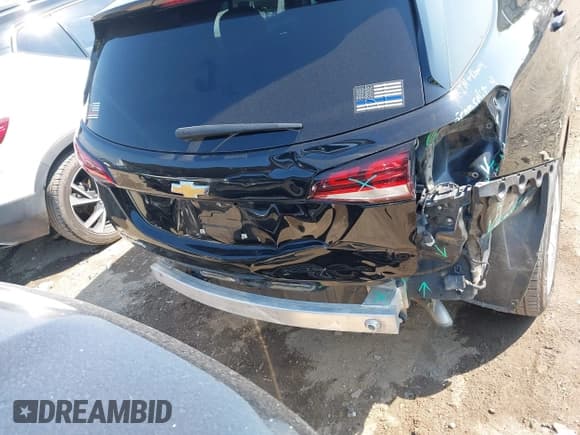 ✅ 2022 Chevrolet Equinox LS • VIN: 2GNAXFEV3N6116953 • Lot: 43184179. Wystawiony na IAAI z przebiegiem 142 651 mil. Bezpłatny archiwum sprzedaży aukcyjnych z USA i szczegółowy raport historii pojazdu na DreamBid. Zdjęcie 15.