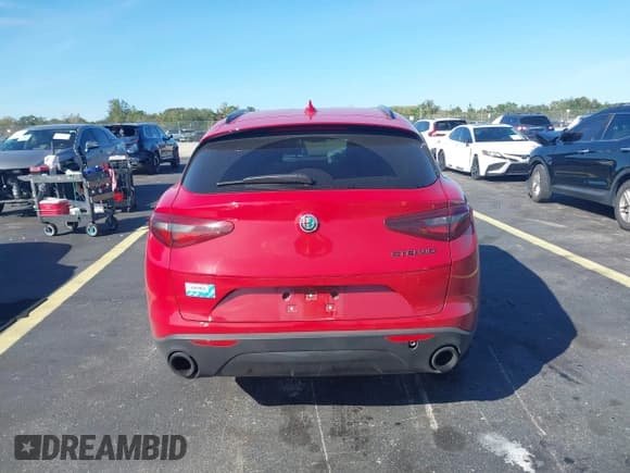 ✅ 2020 Alfa Romeo Stelvio Sport • VIN: ZASPAJAN1L7C95222 • Лот: 43683259. Опубликован ранее на IAAI с пробегом 55 054 миль. Бесплатный доступ к архиву аукционных продаж из США и подробный отчёт об истории автомобиля на DreamBid. Изображение 17.