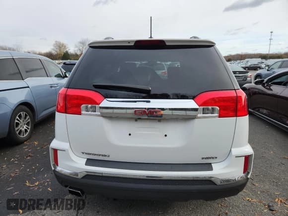 ✅ 2017 GMC Terrain SLT • VIN: 2GKFLUEK7H6343382 • Lot: 92260035. Listed on Copart with 83,731 mi. Free auction sales archive from the USA and detailed vehicle history report at DreamBid. Image 6.