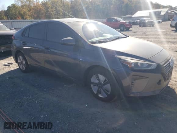 2017 Hyundai Ioniq Blue с VIN KMHC65LCXHU024840, выставлен на аукционе Copart как лот 76597864 с пробегом 70 901 миль миль и Списание • Salvage title. История ставок и продаж доступна на DreamBid. Изображение 4.