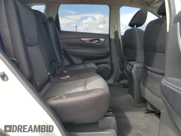 ✅ 2019 Nissan Rogue S • VIN: JN8AT2MT2KW502668 • Лот: 57576215. Опубликован ранее на Copart с пробегом 135 340 миль. Бесплатный доступ к архиву аукционных продаж из США и подробный отчёт об истории автомобиля на DreamBid. Изображение 10.