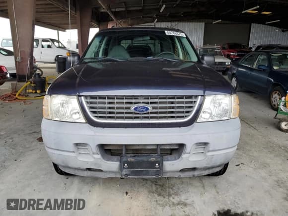 ✅ 2002 Ford Explorer XLS • VIN: 1FMZU62E82UB61520 • Lot: 84286375. Listed on Copart with Not provided. Free auction sales archive from the USA and detailed vehicle history report at DreamBid. Image 5.