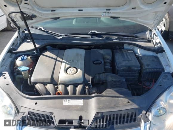 ✅ 2009 Volkswagen Jetta S • VIN: 3VWJZ71K29M152260 • Lot: 43155705. Wystawiony na IAAI z przebiegiem 213 442 mil. Bezpłatny archiwum sprzedaży aukcyjnych z USA i szczegółowy raport historii pojazdu na DreamBid. Zdjęcie 10.