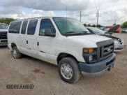 ✅ 2010 Ford Econoline Passenger XL • VIN: 1FBNE3BLXADA93141 • Лот: 72031665. Опубликован ранее на Copart с пробегом 164 400 миль. Бесплатный доступ к архиву аукционных продаж из США и подробный отчёт об истории автомобиля на DreamBid. Изображение 4.