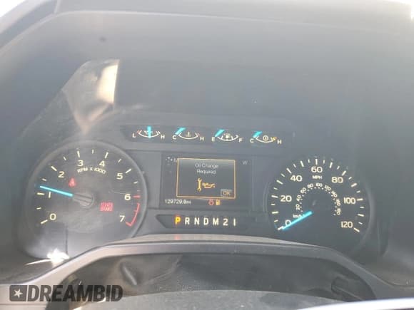 ✅ 2016 Ford F-150 XL • VIN: 1FTEX1CF0GFC00438 • Lot: 80575645. Wystawiony na Copart z przebiegiem 129 729 mil. Bezpłatny archiwum sprzedaży aukcyjnych z USA i szczegółowy raport historii pojazdu na DreamBid. Zdjęcie 9.