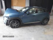 ✅ 2018 Mazda CX-3 Grand Touring • VIN: JM1DKDD73J0316729 • Лот: 41443840. Опубликован ранее на IAAI с пробегом 109 049 миль. Бесплатный доступ к архиву аукционных продаж из США и подробный отчёт об истории автомобиля на DreamBid. Изображение 2.