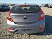 ✅ 2017 Hyundai Accent SE • VIN: KMHCT5AE2HU346756 • Лот: 79117884. Опубликован ранее на Copart с пробегом 77 347 миль. Бесплатный доступ к архиву аукционных продаж из США и подробный отчёт об истории автомобиля на DreamBid. Изображение 6.