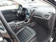 ✅ 2023 Ford Edge SEL • VIN: 2FMPK4J90PBA23490 • Lot: 43799151. Wystawiony na IAAI z przebiegiem 143 023 mil. Bezpłatny archiwum sprzedaży aukcyjnych z USA i szczegółowy raport historii pojazdu na DreamBid. Zdjęcie 5.