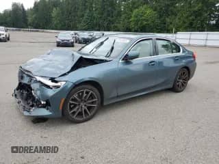 2021 BMW 3 Series 330i xDrive z VIN 3MW5R7J01M8C09551, wystawiony jako Copart lot #59443805 z przebiegiem Nie podano mil oraz Szkoda całkowita • Salvage title. Historia ofert i sprzedaży dostępna na DreamBid. Obrazek 1.