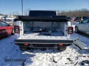 ✅ 2024 Jeep Gladiator Mojave X • VIN: 1C6JJTEG7RL111124 • Lot: 45395615. Wystawiony na Copart z przebiegiem 4 793 mil. Bezpłatny archiwum sprzedaży aukcyjnych z USA i szczegółowy raport historii pojazdu na DreamBid. Zdjęcie 6.