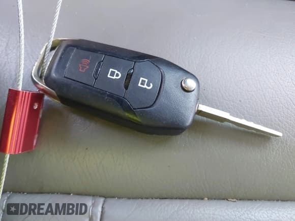 ✅ 2017 Ford F-150 XL • VIN: 1FTEW1E86HKD49589 • Lot: 39941757. Listed on IAAI with 148,030 mi. Free auction sales archive from the USA and detailed vehicle history report at DreamBid. Image 11.