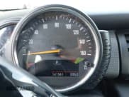 ✅ 2016 MINI Hardtop 4 Door • VIN: WMWXU1C55G2D11471 • Lot: 42965294. Listed on IAAI with 141,361 mi. Free auction sales archive from the USA and detailed vehicle history report at DreamBid. Image 7.