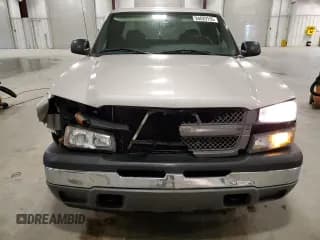 ✅ 2005 Chevrolet Silverado 1500 LS • VIN: 1GCEC19T85Z352214 • Lot: 84829155. Wystawiony na Copart z przebiegiem 174 151 mil. Bezpłatny archiwum sprzedaży aukcyjnych z USA i szczegółowy raport historii pojazdu na DreamBid. Zdjęcie 5.