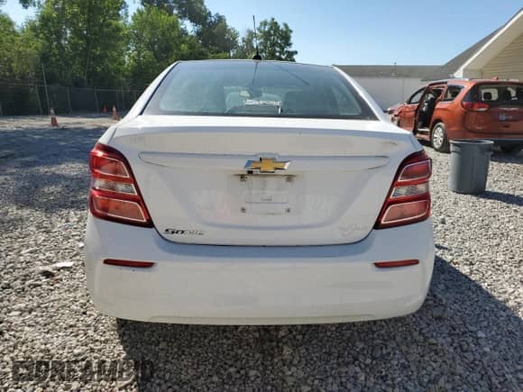 2020 Chevrolet Sonic LS с VIN 1G1JB5SB2L4132029, выставлен на аукционе Copart как лот 64029135 с пробегом 49 250 миль миль и Списание • Salvage title. История ставок и продаж доступна на DreamBid. Изображение 6.