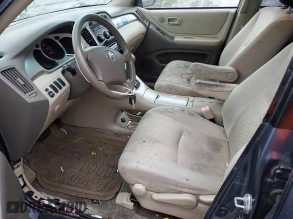 2005 Toyota Highlander с VIN JTEGD21A350114793, выставлен на аукционе Copart как лот 82753795 с пробегом 179 161 миль миль и Чистый • Clean title. История ставок и продаж доступна на DreamBid. Изображение 7.