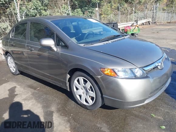 ✅ 2008 Honda Civic LX • VIN: 1HGFA15548L073496 • Lot: 43669698. Wystawiony na IAAI z przebiegiem 342 404 mil. Bezpłatny archiwum sprzedaży aukcyjnych z USA i szczegółowy raport historii pojazdu na DreamBid. Zdjęcie 1.