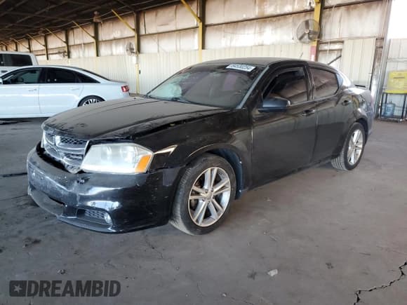 ✅ 2011 Dodge Avenger Heat • VIN: 1B3BD1FG8BN593749 • Лот: 84530254. Опубликован ранее на Copart с пробегом Не указан. Бесплатный доступ к архиву аукционных продаж из США и подробный отчёт об истории автомобиля на DreamBid. Изображение 1.