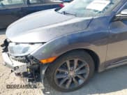 ✅ 2019 Honda Civic EX • VIN: 19XFC1F33KE208490 • Lot: 43334028. Listed on IAAI with 43,138 mi. Free auction sales archive from the USA and detailed vehicle history report at DreamBid. Image 17.