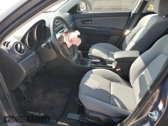 ✅ 2007 Mazda 3 S Grand Touring • VIN: JM1BK343571650083 • Lot: 70329975. Listed on Copart with 81,398 mi. Free auction sales archive from the USA and detailed vehicle history report at DreamBid. Image 7.